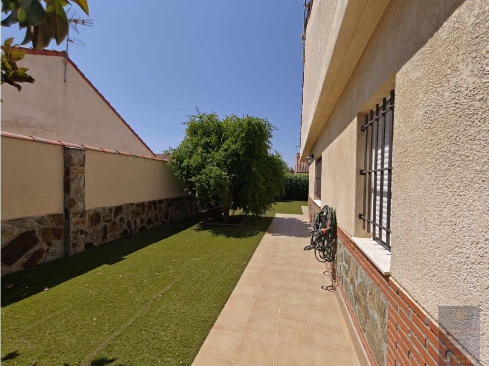 Jardín de Casa o chalet en venta en Novés con Piscina