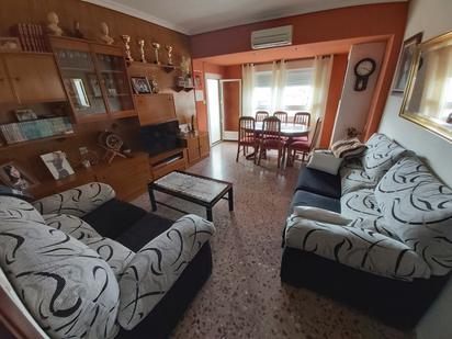 Living room of Flat for sale in Villena  with Air Conditioner, Heating and Balcony