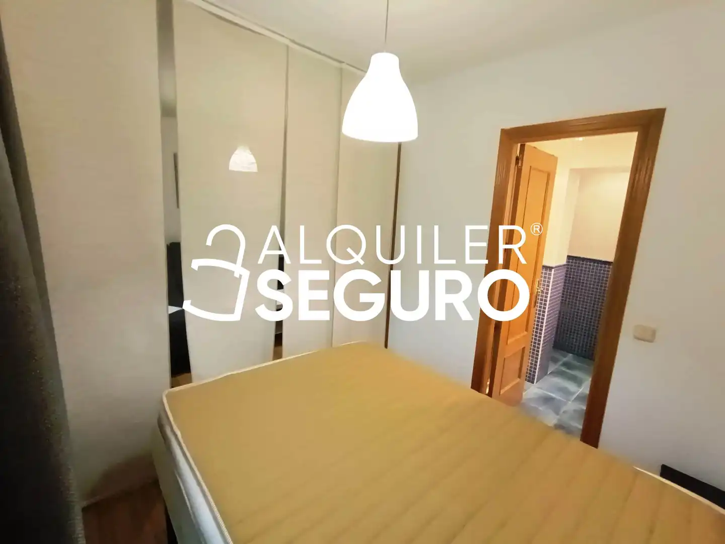 Habitación de Piso de alquiler en Leganés con Aire acondicionado, Calefacción y Amueblado