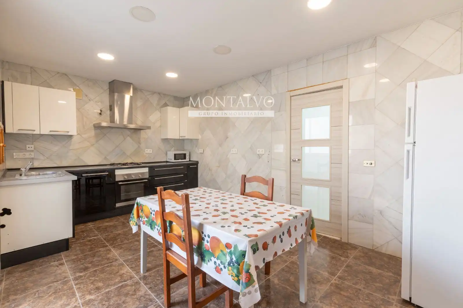 Cocina de Ático en venta en Atarfe con Aire acondicionado, Calefacción y Terraza
