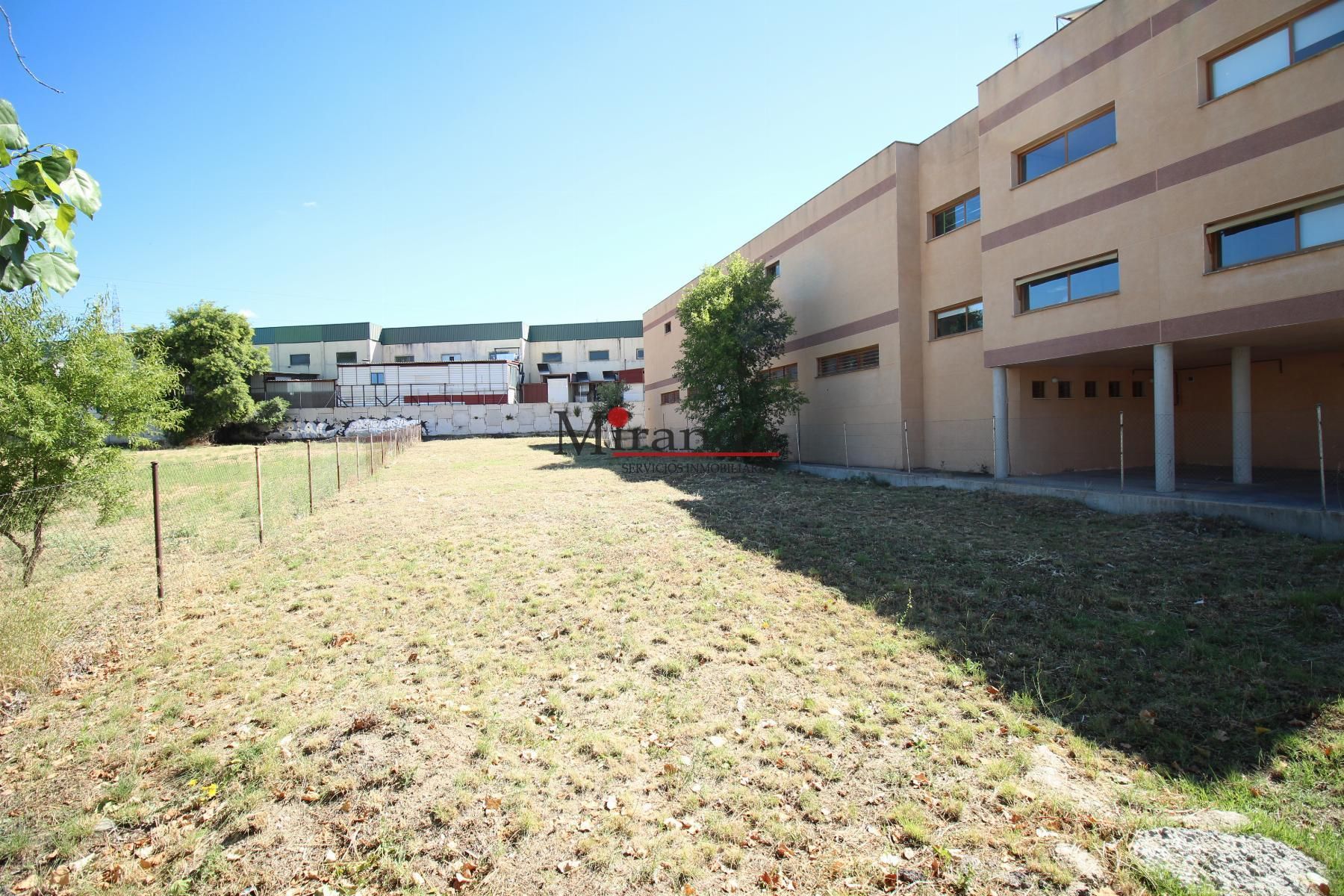 Industrial land for sale in Móstoles