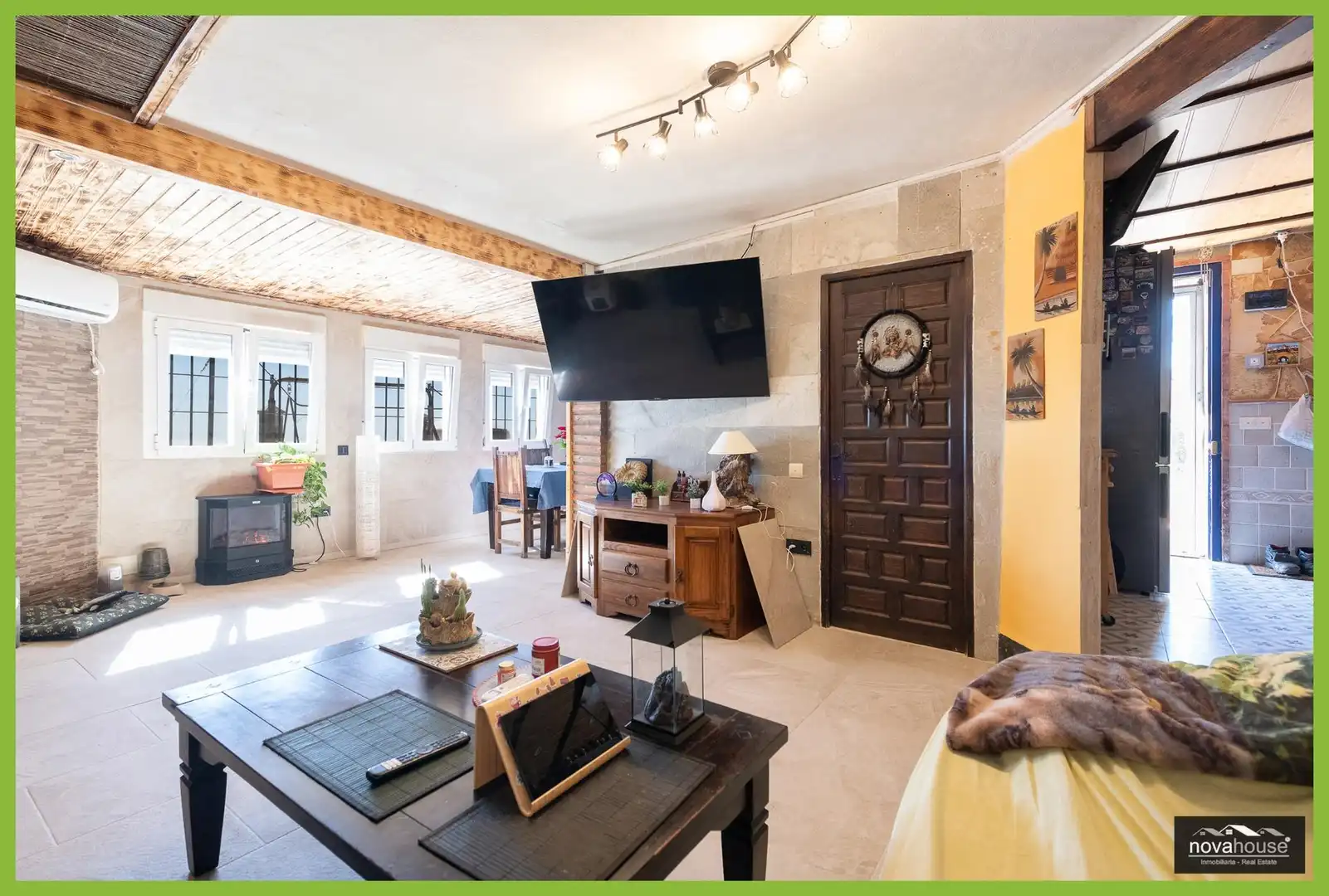 Living room of Houses for sale in Moclinejo