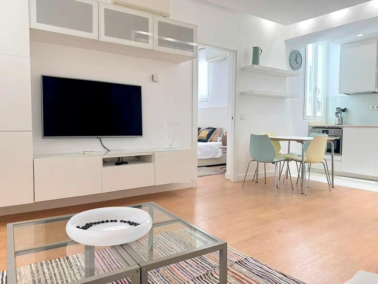 Sala d'estar de Pis de lloguer en Madrid amb Aire condicionat, Calefacció i Moblat