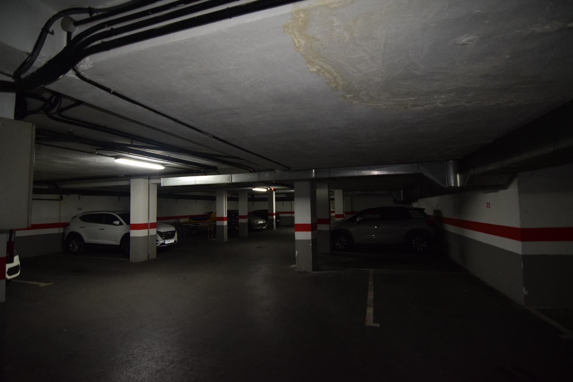 Parking of Garage to rent in  Granada Capital