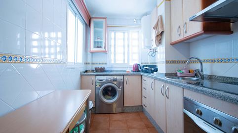 Foto 2 de Piso en venta en El Torrejón - El Cerezo, Sevilla Capital