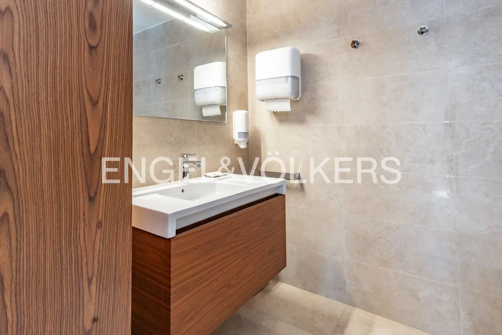 Baño de Piso en venta en Barcelona con Calefacción y Parquet