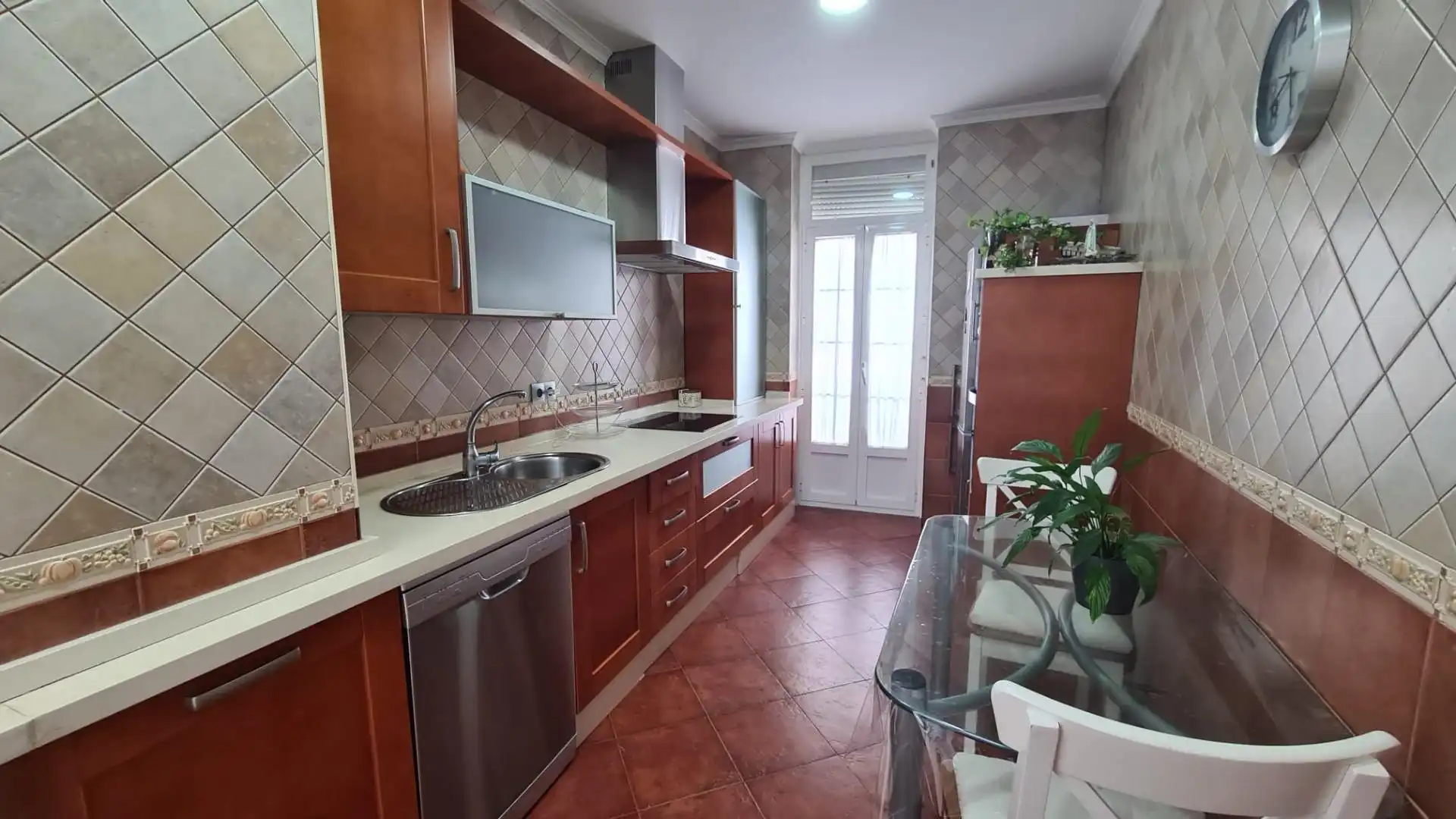 Cuina de Pis en venda en Cádiz amb Aire condicionat, Traster i Balcó
