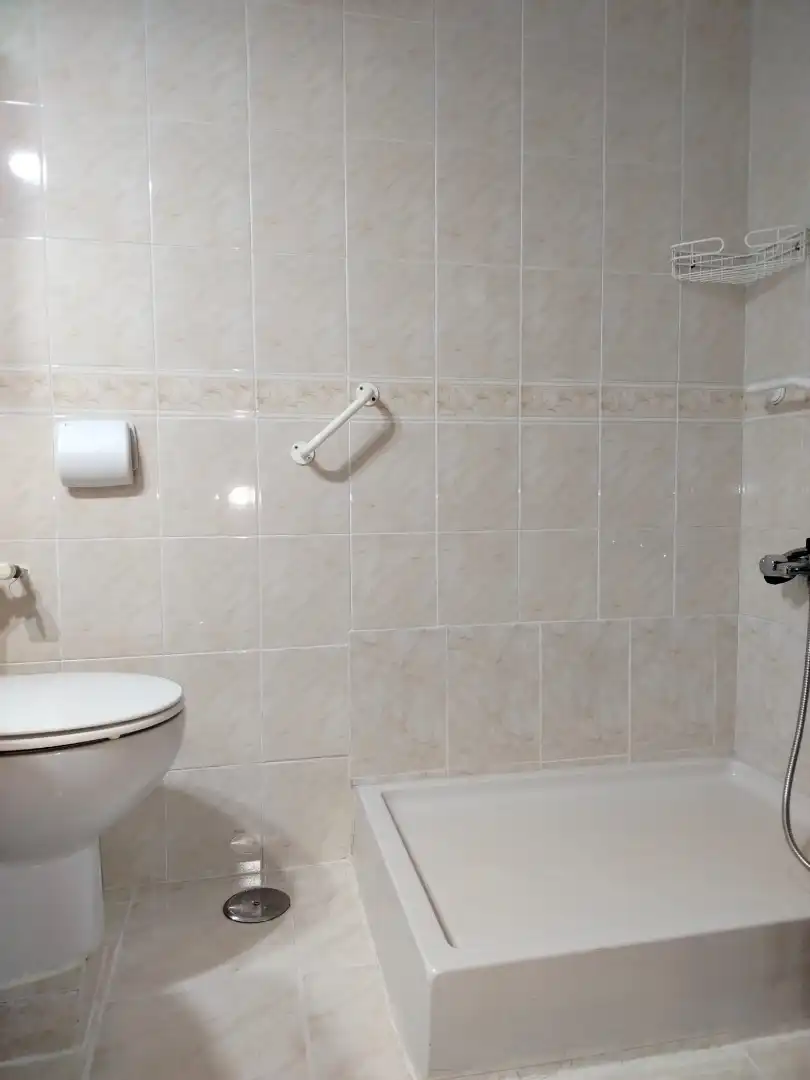Bany de Pis en venda en Fuenlabrada amb Aire condicionat, Calefacció i Parquet