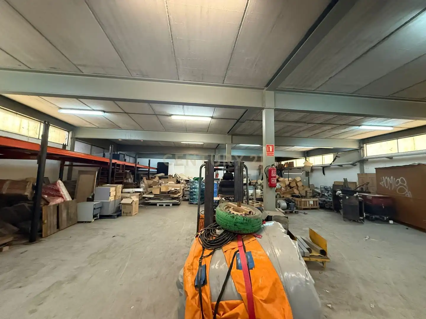Industrial building with lift for sale in Zona Industrial, imagen 9