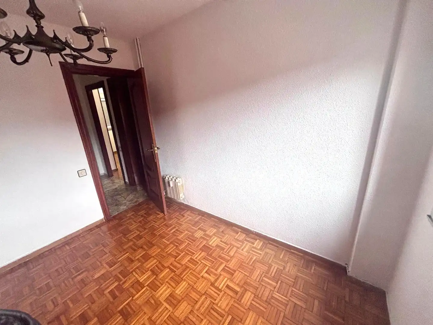 Bedroom of Flat for sale in Gijón   with Heating, Parquet flooring and Oven