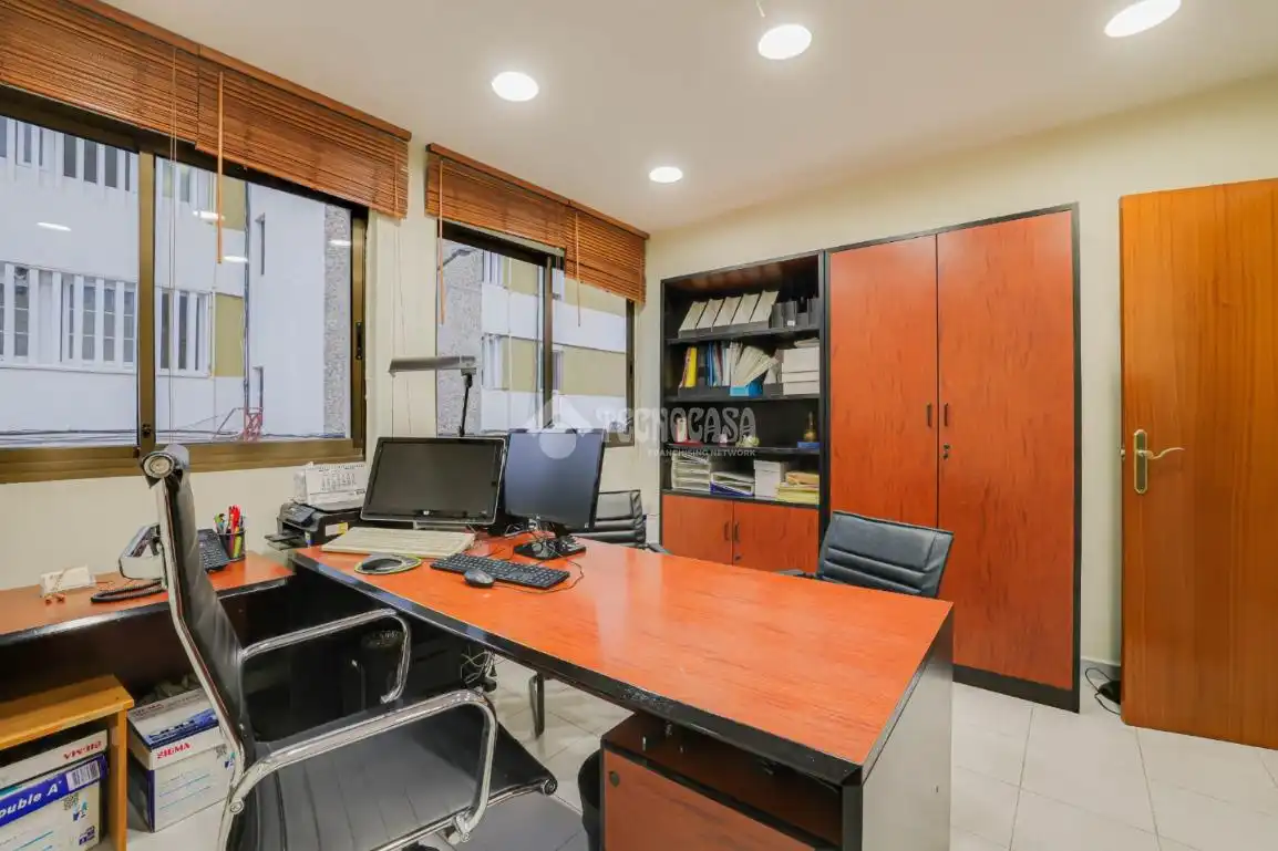 Oficina en venta en L'Hospitalet de Llobregat