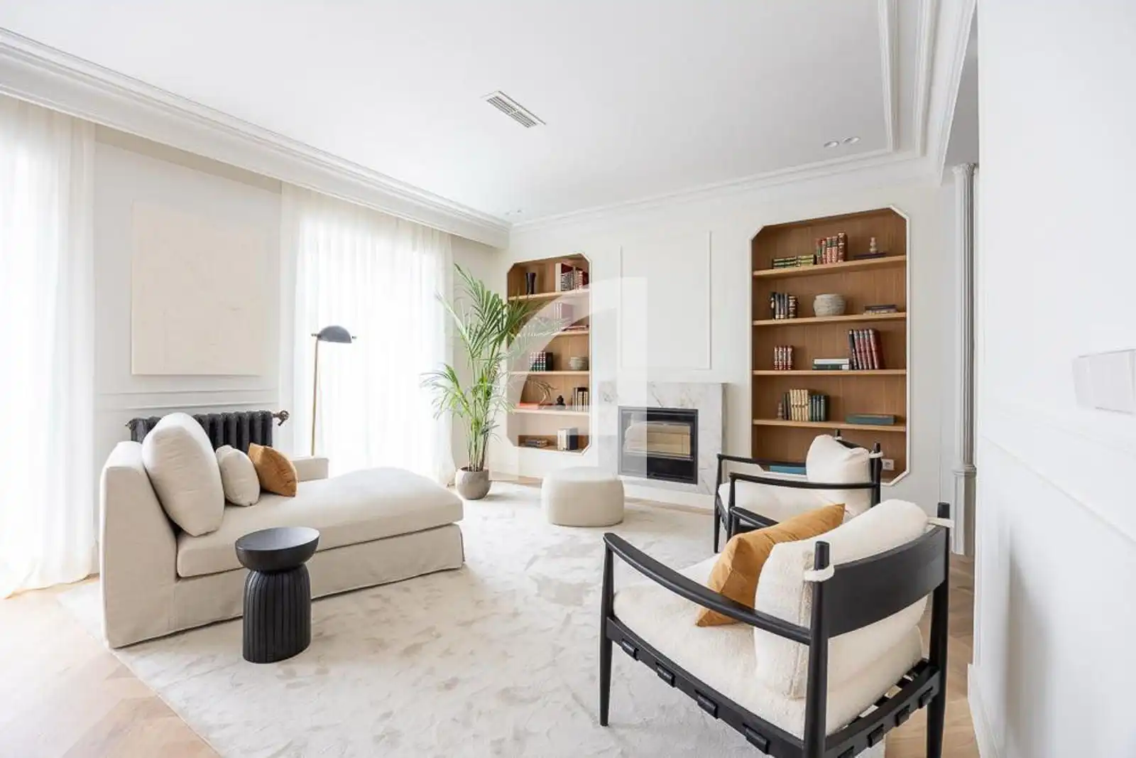 Living room of Duplexes for sale in Madrid  with Air Conditioner, Heating and Terrace