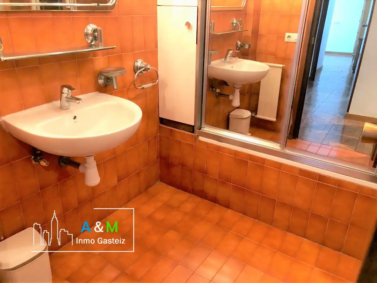 Flat for rent in JOSE ATXOTEGI, Gazalbide