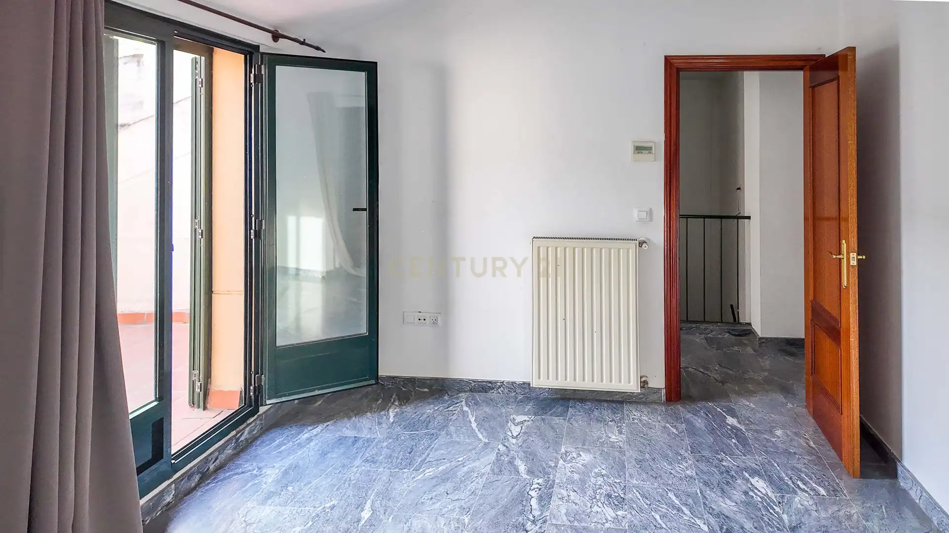 Maisonette zum Verkauf in Badajoz mit Klimaanlage, Abstellraum und Waschmaschine