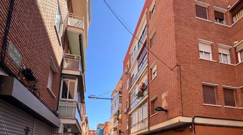 Foto 3 de Piso en venta en Escuelas Pias, Estación - Parque O'Donnell, Alcalá de Henares