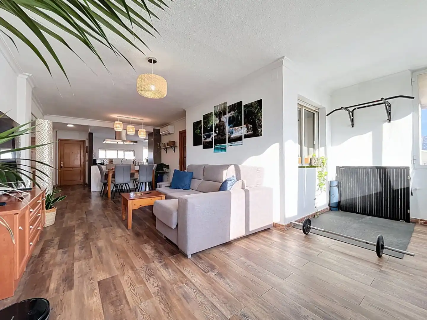 Living room of Flat for sale in L'Alfàs del Pi  with Air Conditioner, Heating and Terrace