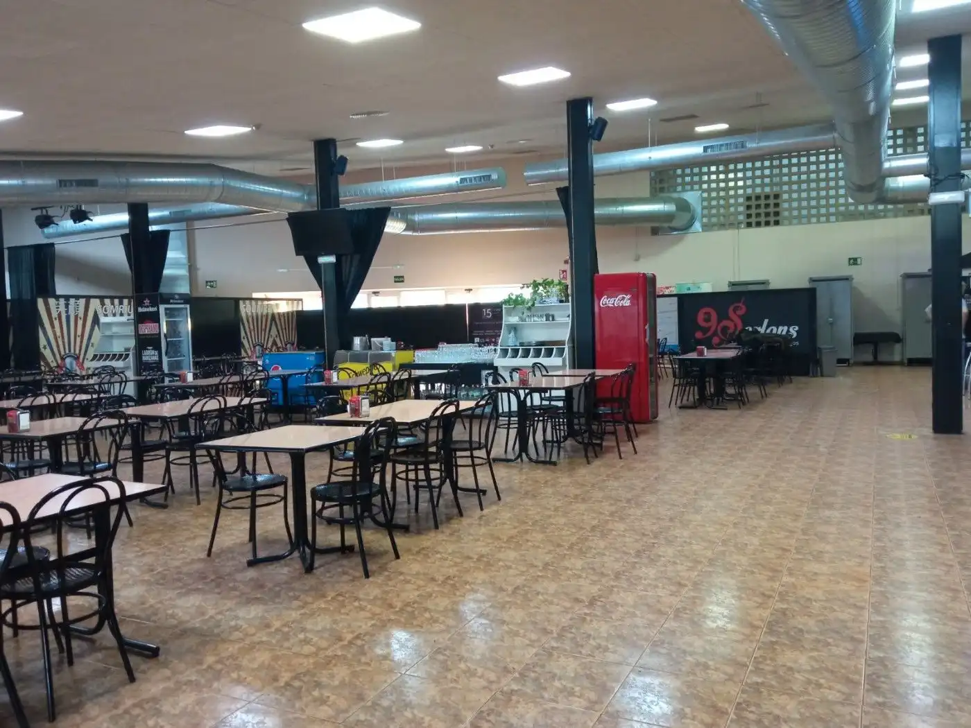 Business premises for transfer in Zona Industrial, imagen 3