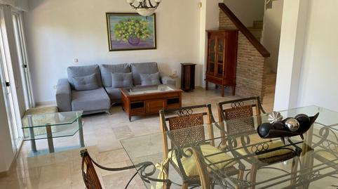 Foto 2 de Casa adosada en venda a La Alberdina (poligono 23, 74, Las Lomas, Estepona