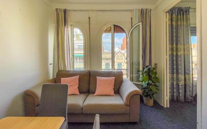 Living room of Flat for sale in  Barcelona Capital  with Heating and Terrace