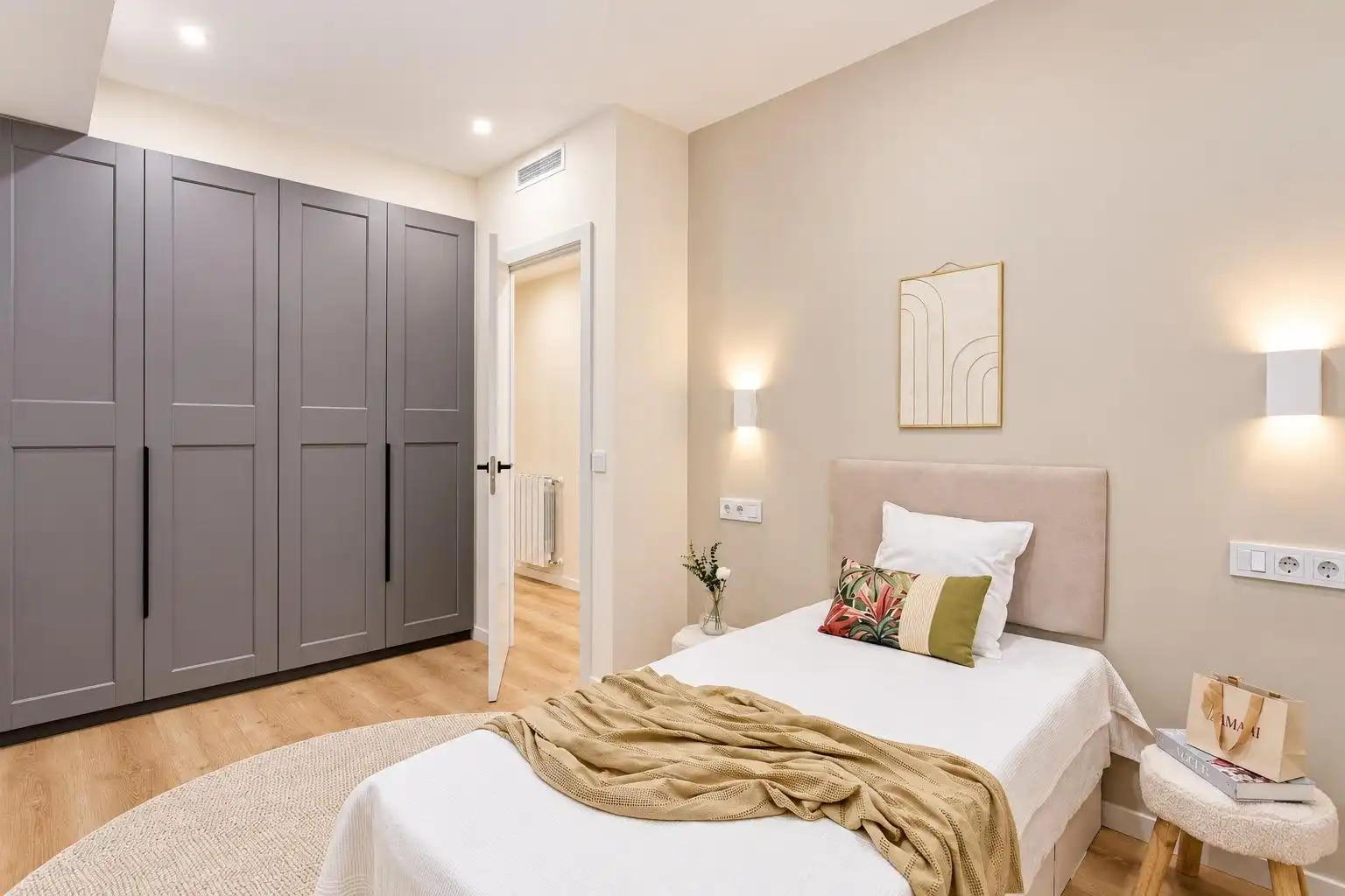 Flat with terrace for sale in Carrer BRUC, imagen 24