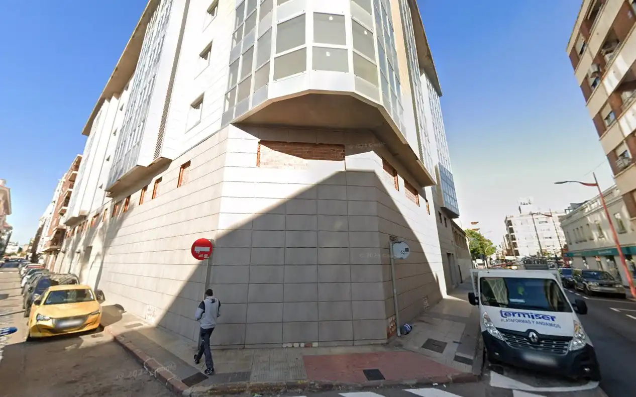 Vista exterior de Edificio en venta en Vila-real con Piscina comunitaria