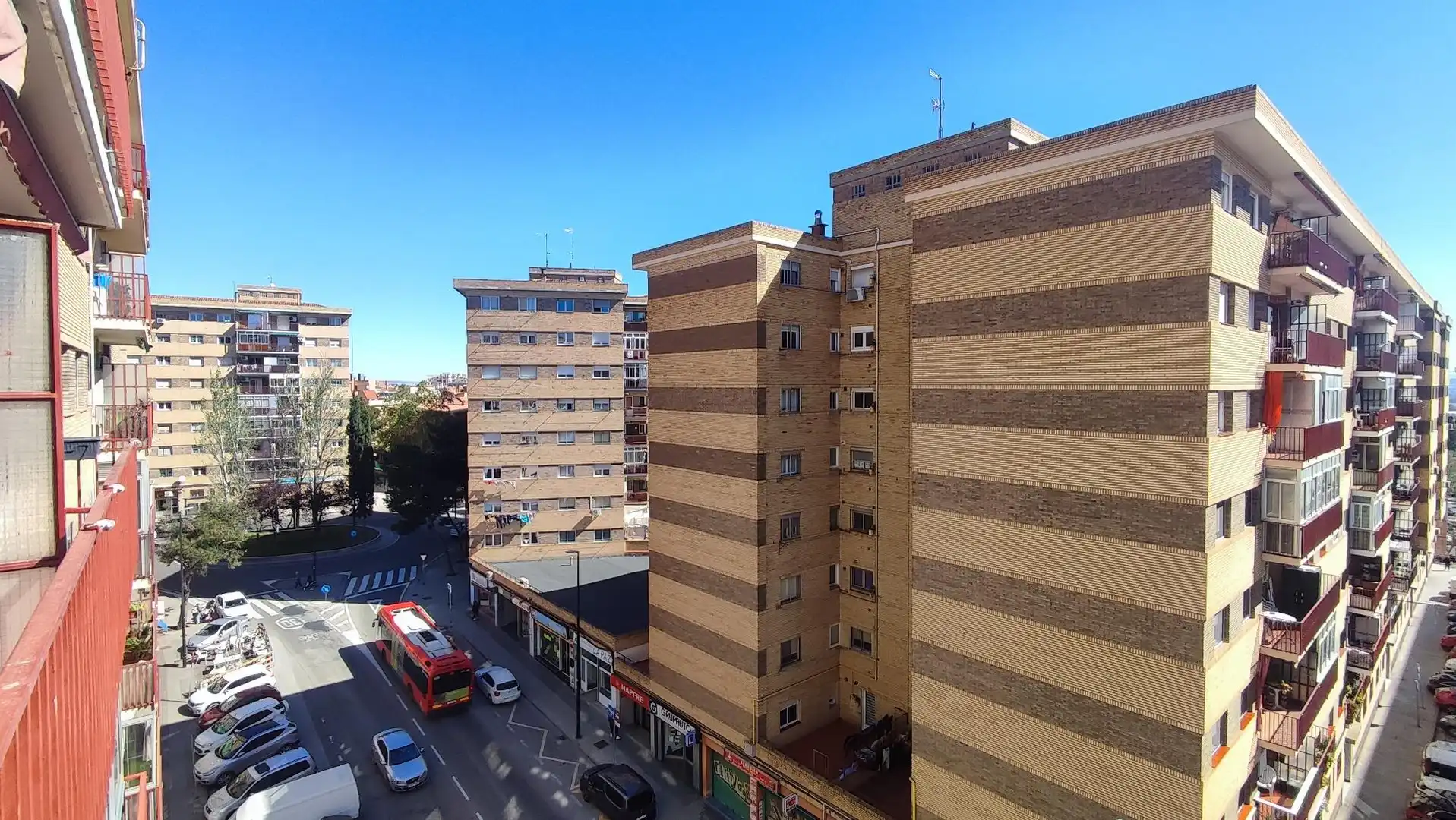 Exterior view of Flat for sale in Zaragoza  with Air Conditioner, Heating and Terrace