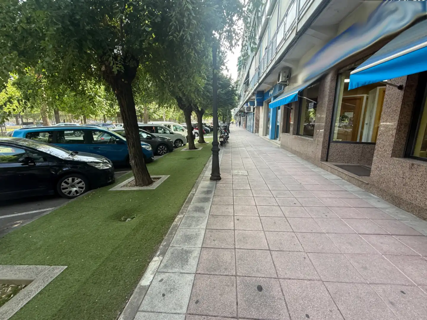 Vista exterior de Local de lloguer en Torrejón de Ardoz amb Aire condicionat i Alarma