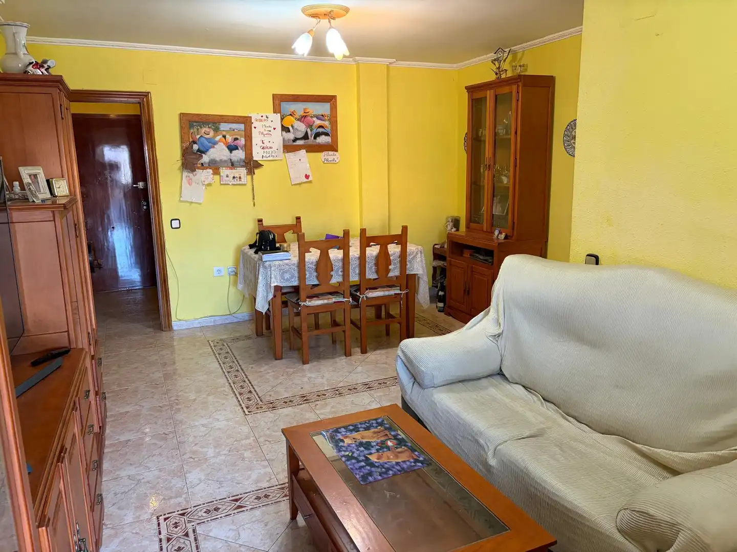 Sala d'estar de Pis en venda en Dos Hermanas amb Moblat