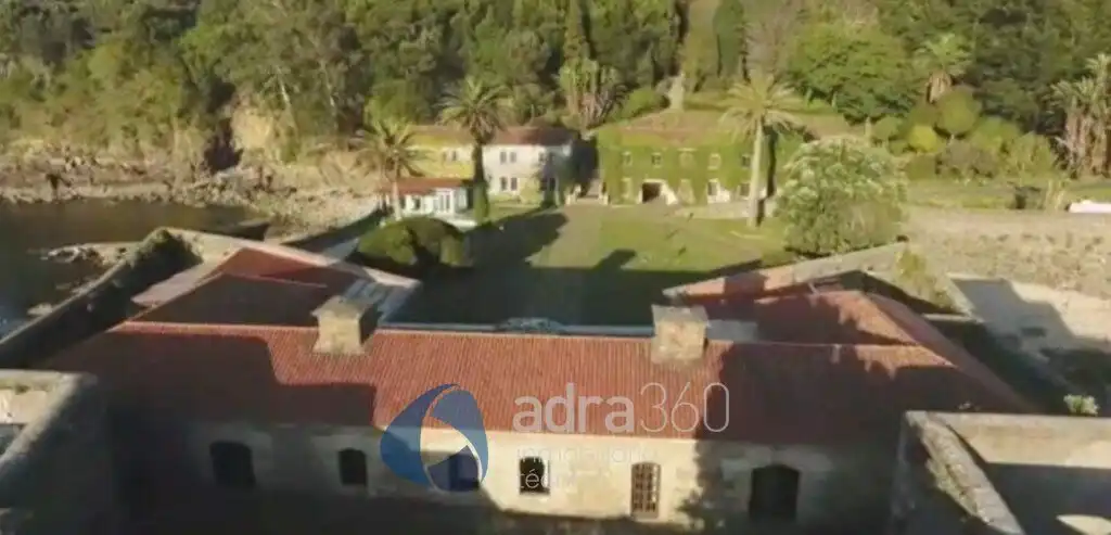 Exterior view of Buildings for sale in Corcubión