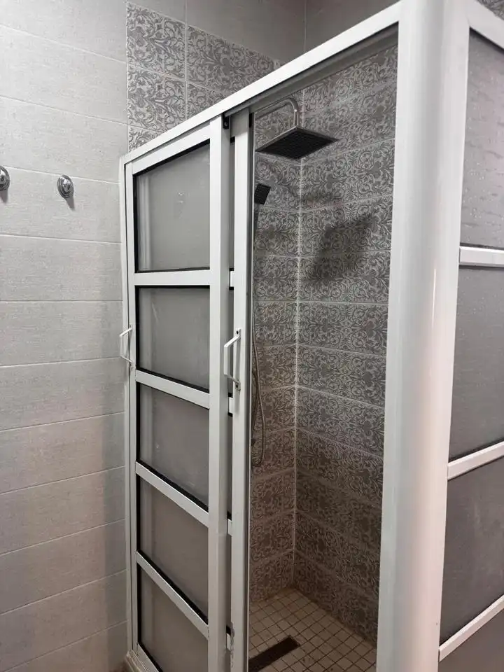 Baño de Piso de alquiler en Melilla