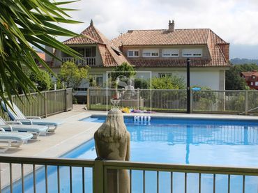 Villa con piscina in vendita a Nigrán centro