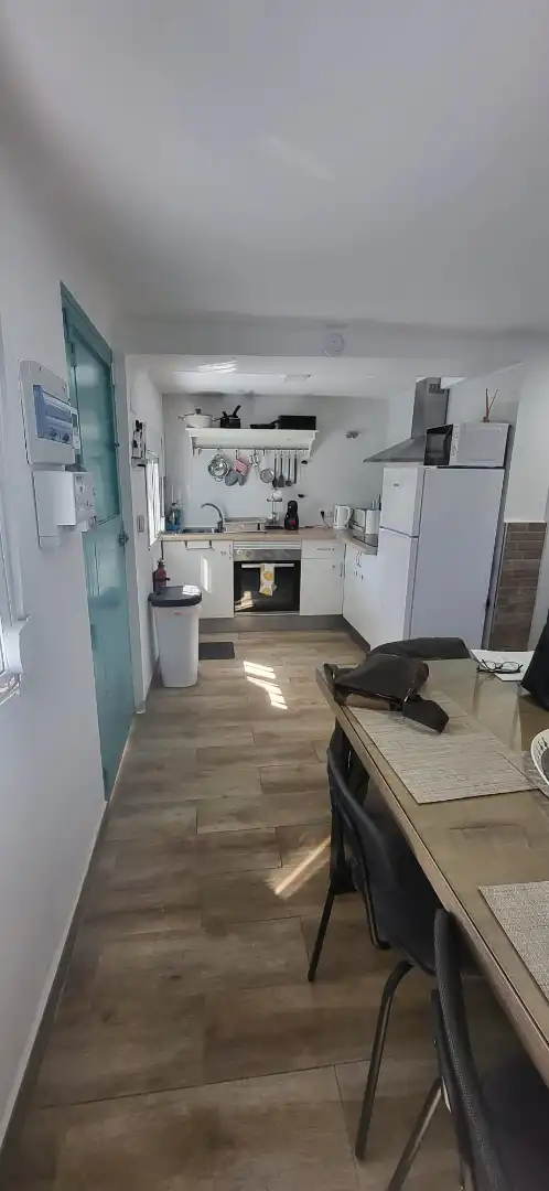 Cuina de Casa adosada en venda en Vélez-Málaga amb Aire condicionat, Terrassa i Moblat