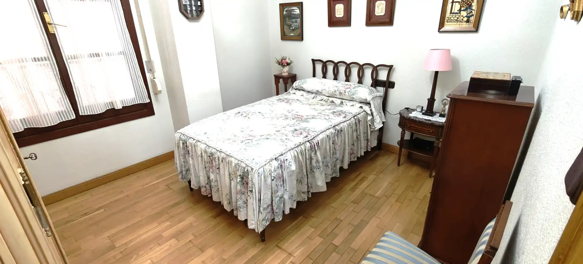 Bedroom of Flat for sale in Zaragoza  with Air Conditioner, Heating and Parquet flooring