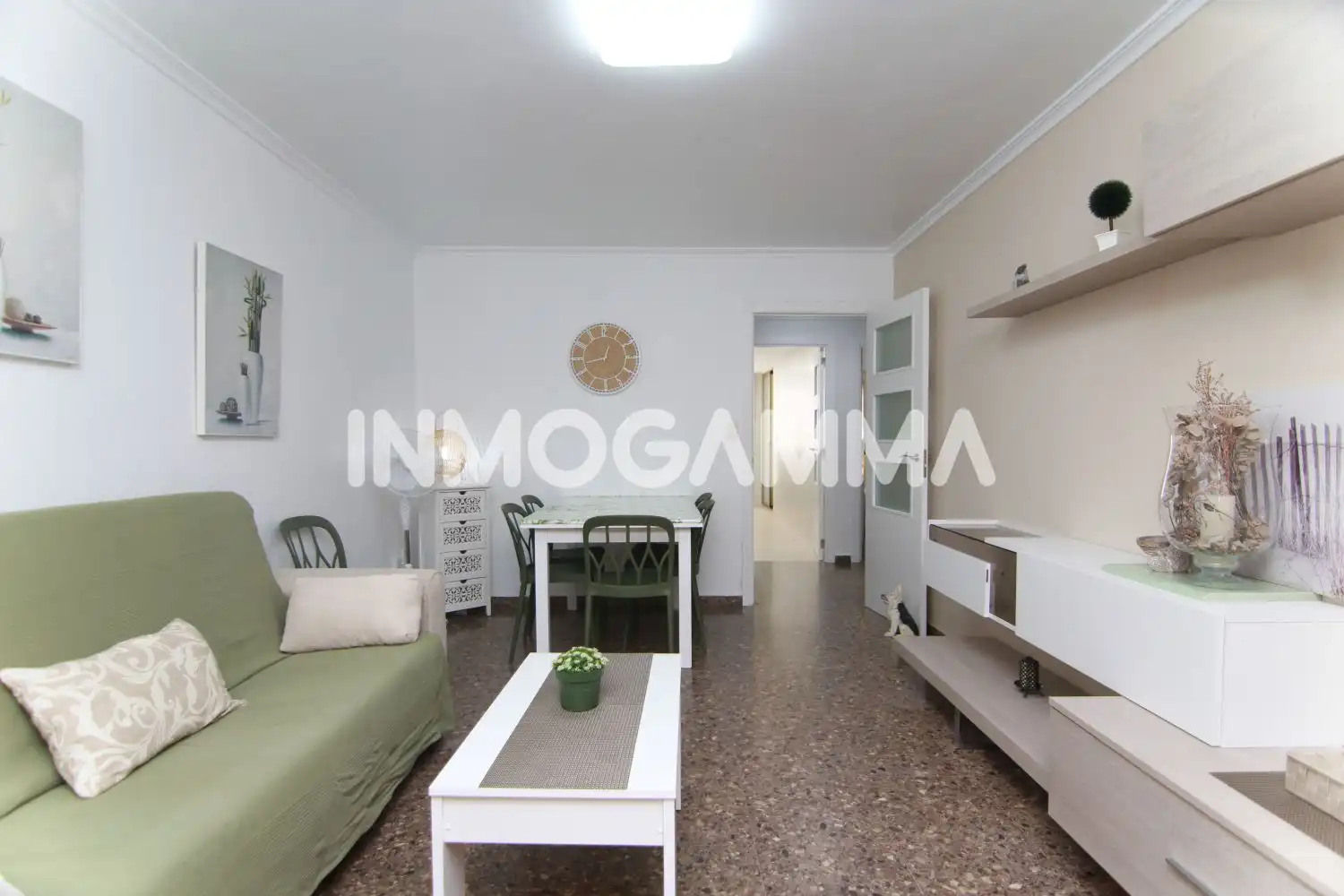 Sala de estar de Apartamento de alquiler en Cullera con Terraza, Amueblado y Piscina comunitaria