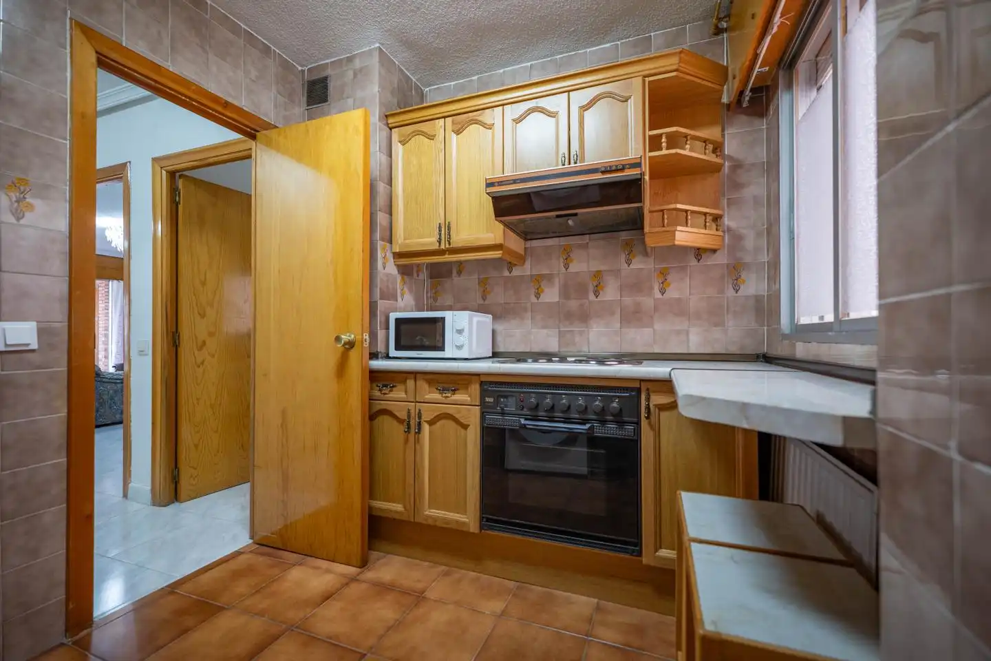 Cocina de Piso de alquiler en Ávila con Calefacción y Amueblado