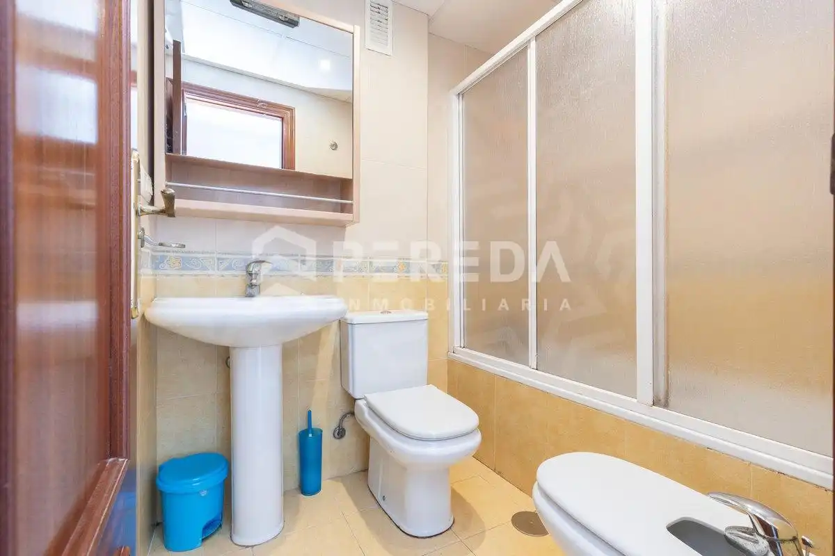 Bathroom of Attic for sale in Roquetas de Mar