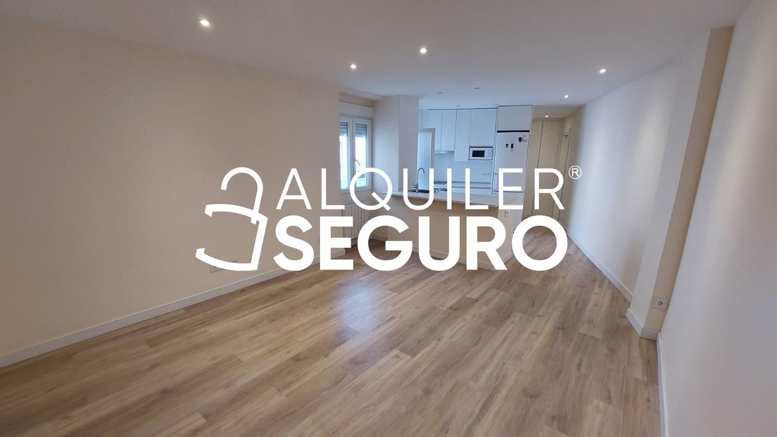 Exterior view of Flat to rent in  Madrid Capital  with Heating and Terrace
