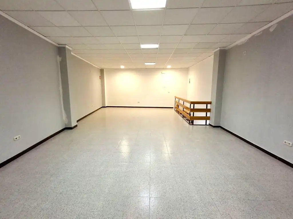 Local comercial de lloguer a La Roda, imagen 8