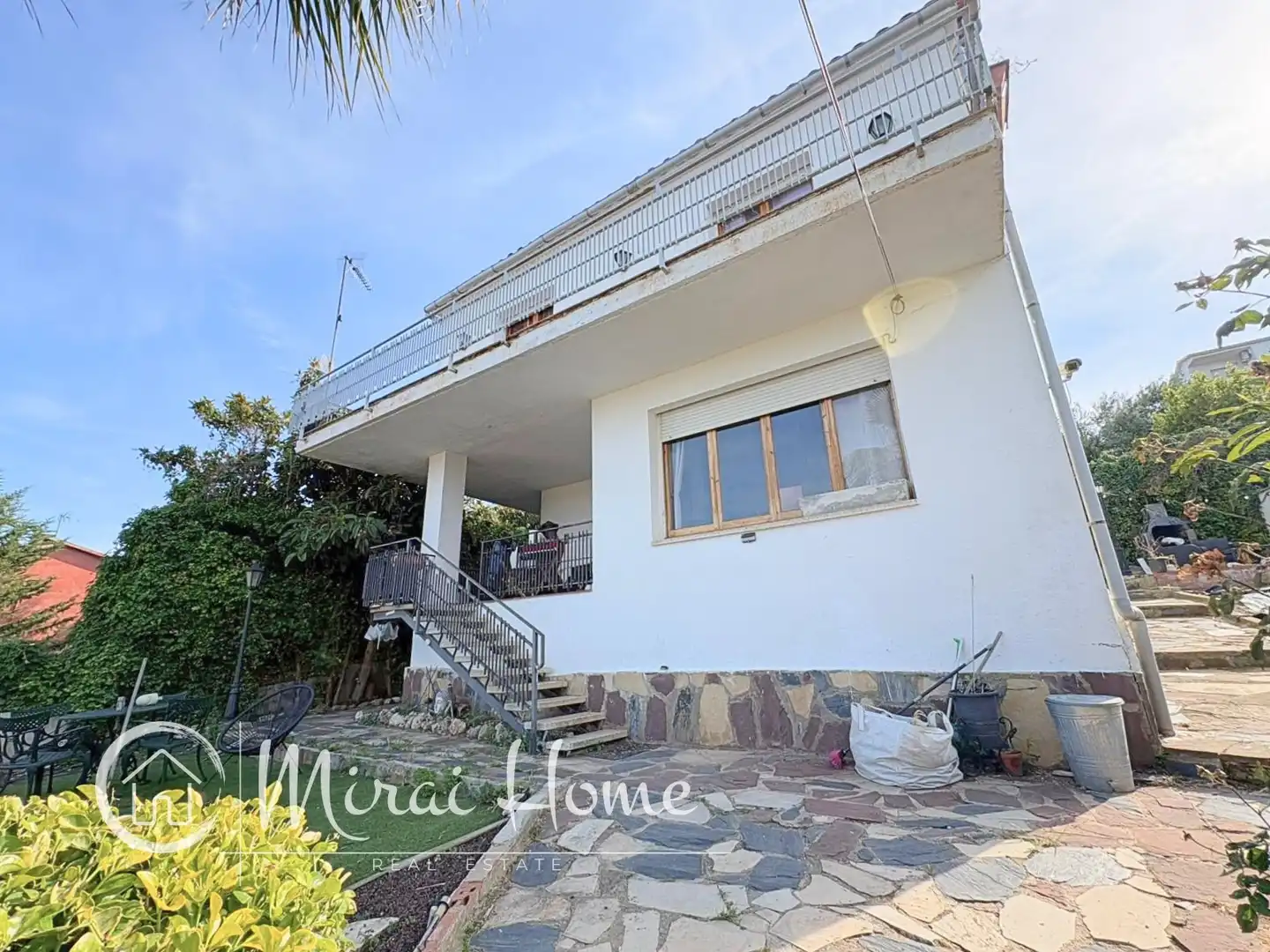 Vista exterior de Casa o xalet en venda en Santa Eulàlia de Ronçana amb Calefacció, Jardí privat i Parquet