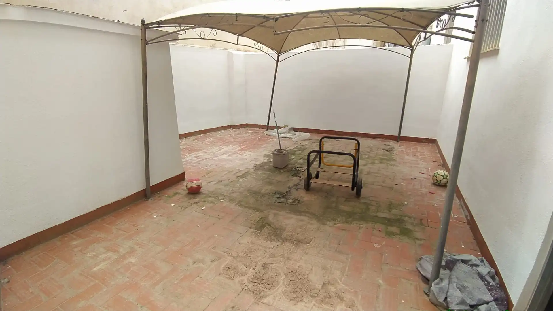 Local comercial de lloguer a Plaza Xúquer, imagen 11