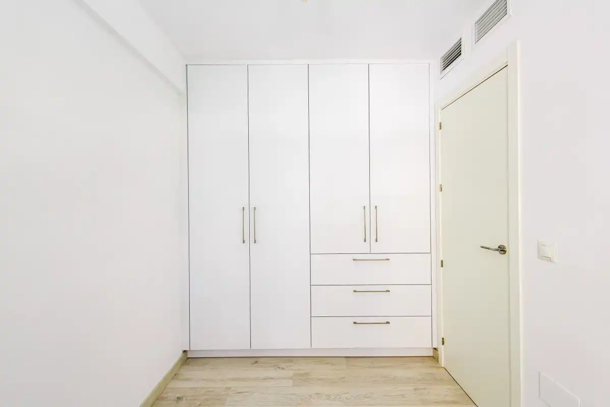 Habitación de Piso en venta en Málaga con Calefacción, Terraza y Balcón