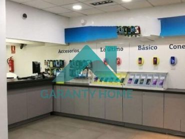 Local comercial en venda a Casco Antiguo
