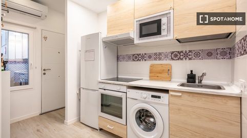 Photo 2 of Room in Puerta Bonita, Madrid Capital