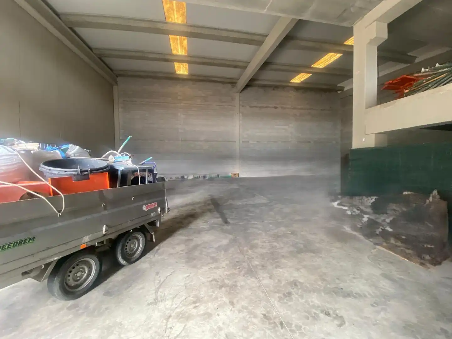 Nave industrial en venta en Bellvei