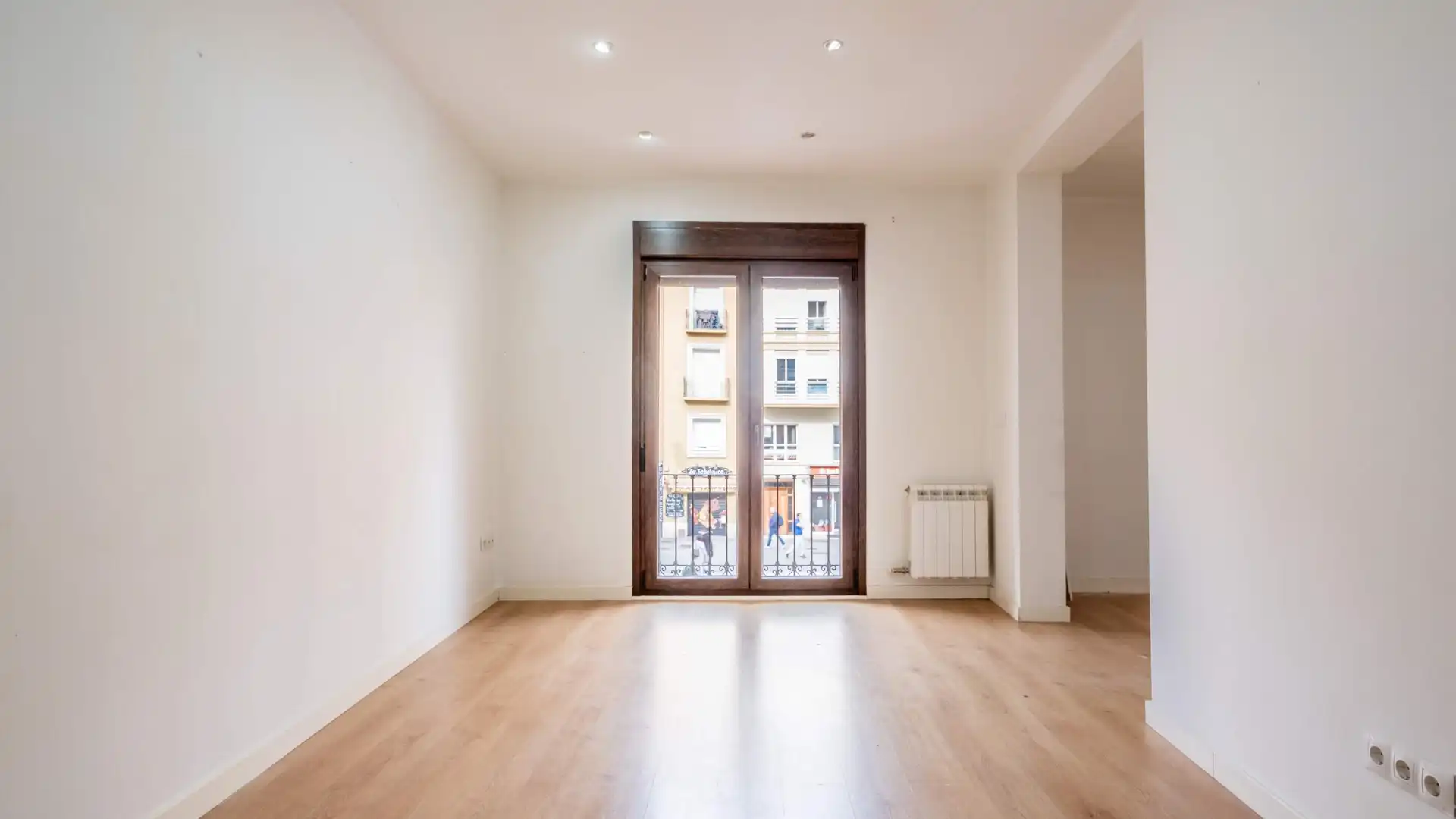 Bedroom of Duplex for sale in  Zaragoza Capital  with Heating, Terrace and Storage room