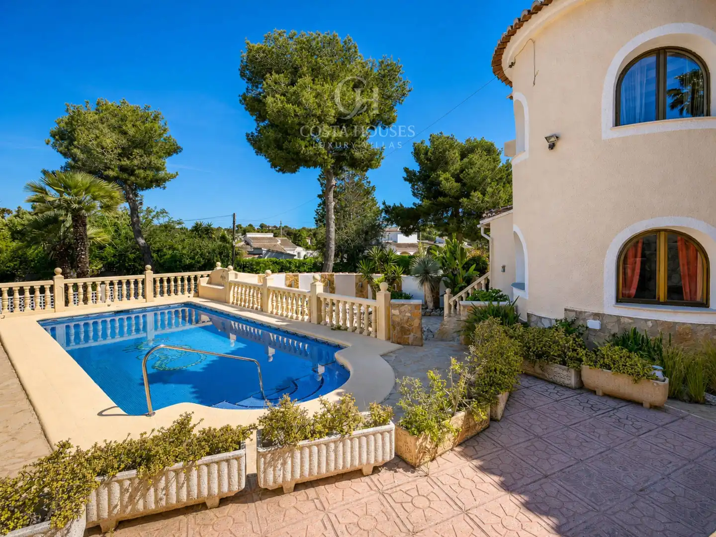 Vista exterior de Casa o xalet en venda en Jávea / Xàbia amb Calefacció, Jardí privat i Terrassa