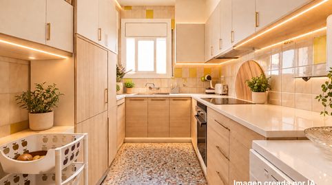 Foto 3 de Casa adosada en venta en Carrer de L'empordà, Ca n'Oriac, Sabadell