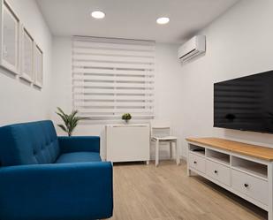 Living room of Flat to share in Málaga Capital  with Air Conditioner, Furnished and Oven