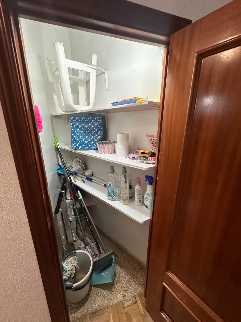 Bathroom of Flat for rent in Cuenca  with Heating, Furnished and Oven