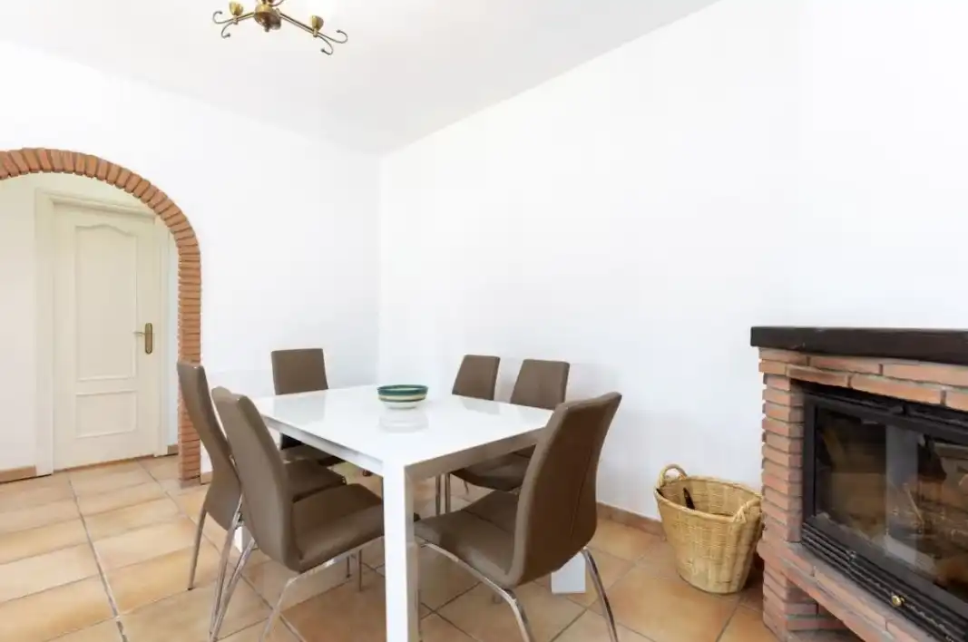 Esszimmer von Country house zum Verkauf in Pizarra mit Klimaanlage, Heizung und Privatgarten